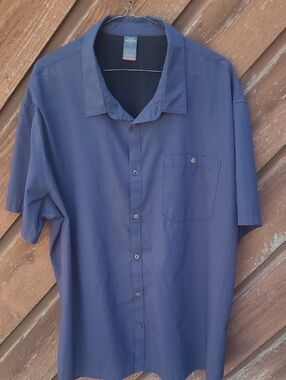 Quiksilver Men's Navy Blue Short-Sleeve Polo with Chest Pocket